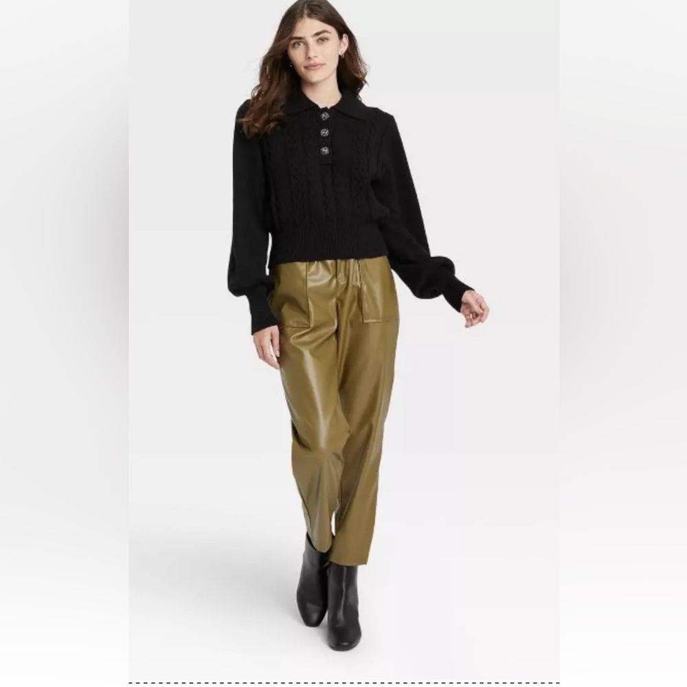WHOWHATWEAR Cable Knit Sweater - Picture 4 of 7
